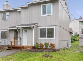 271 Skyhaven Cir, Anchorage, AK 99504