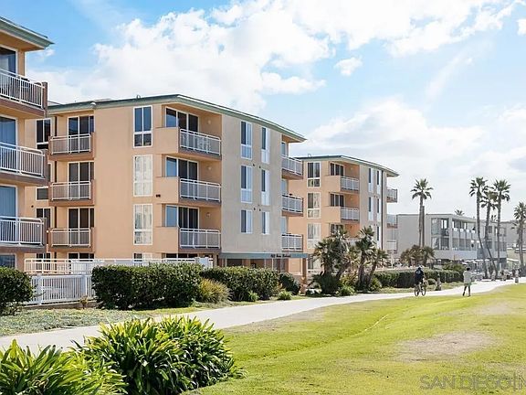 3rd image of 4627 Ocean Blvd Unit 410