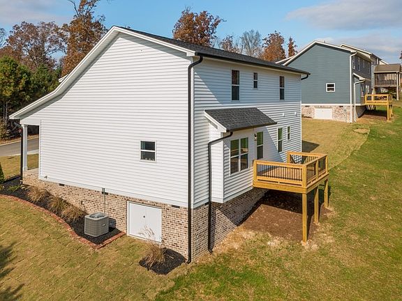 4th image of 165 Greenbriar Trl NE #2