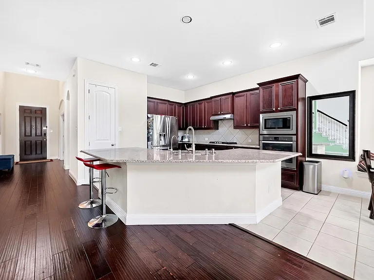 10323 Wedmore Dr — Photo 27