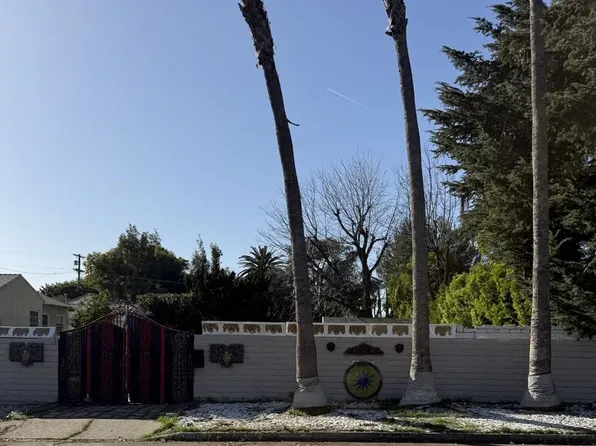 4509 Matilija Ave, Sherman Oaks, CA 91423