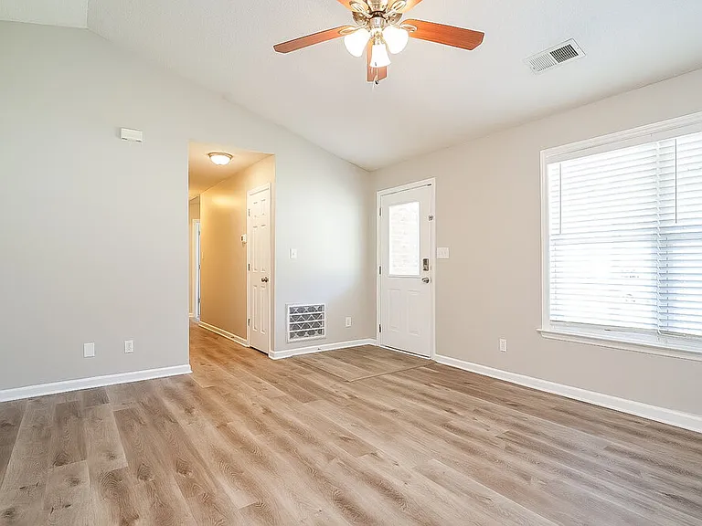 609 Herman Gist Rd — Photo 5