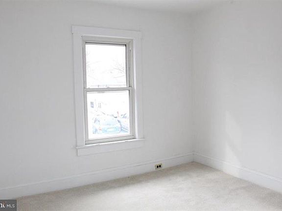4th image of 1125 Mantua Pike