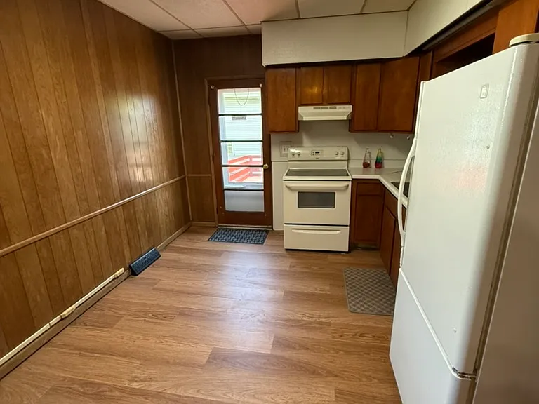 1006 Walnut St #2 — Photo 4