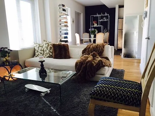 Rented by LCOR (Property Manager) | media 11