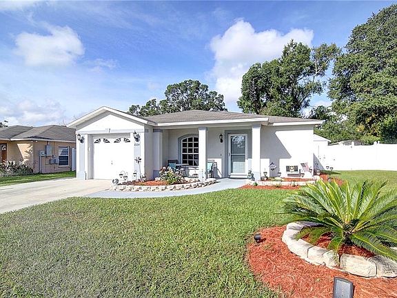 2nd image of 8534 Lazy River Dr