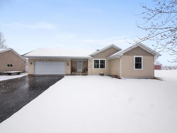 1203 Benjamin Dr, Alexandria, MN 56308