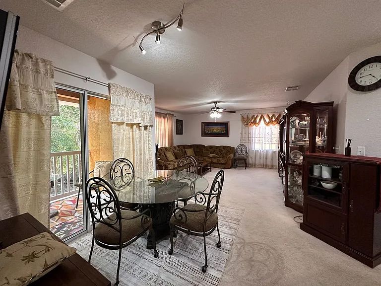 4600 E Moody Blvd #8M — Photo 6