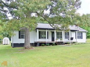 1382 Antioch Rd, Fayetteville, GA 30215