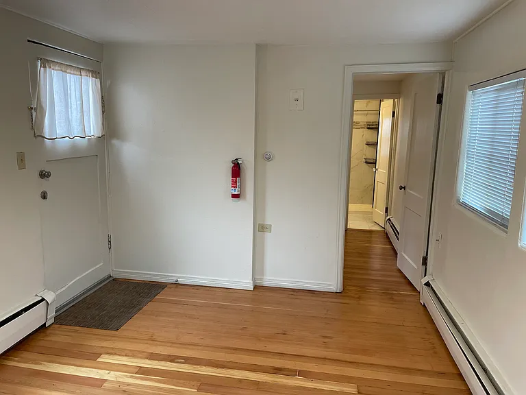 624 Knox Ct #4 — Photo 12