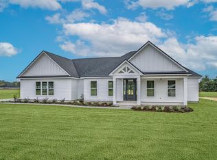 31 Golden Loop, Crawfordville, FL 32327