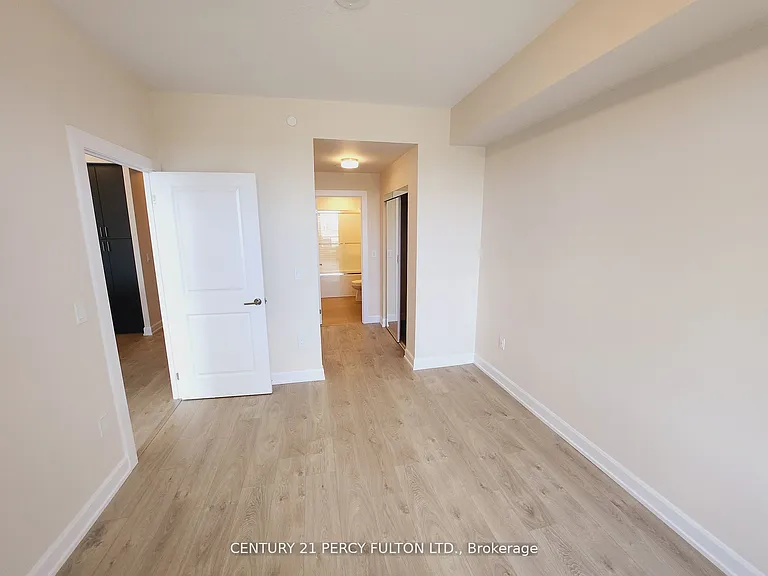 3200 William Coltson Ave #512 — Photo 15