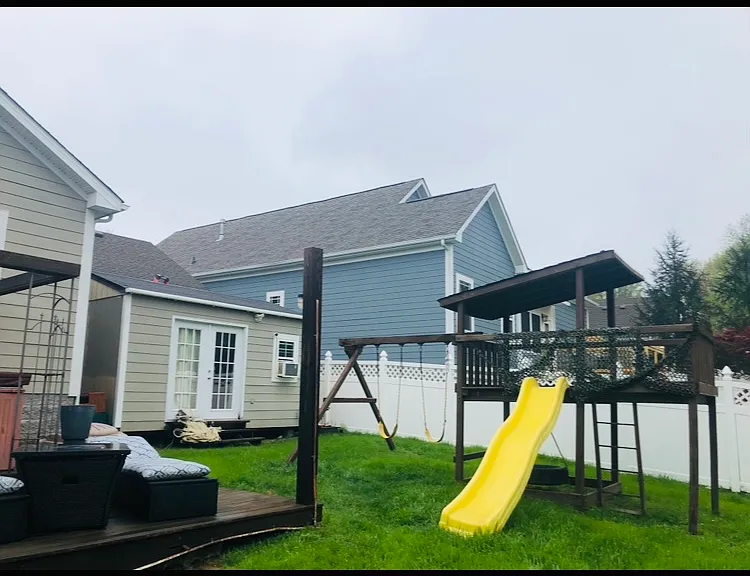 8912 Lyman Ln — Photo 29