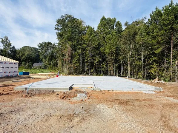 185 Lee Road 2157, Smiths Station, AL 36877
