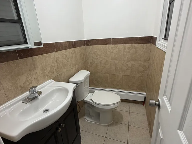 25 Oak St #2 — Photo 15