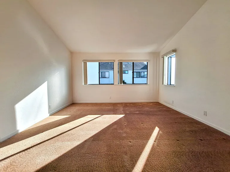 1206 Sierra Village Way — Photo 20