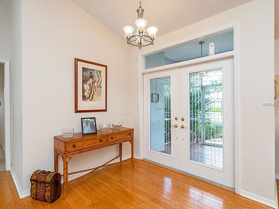 2nd image of 1627 Liscourt Dr