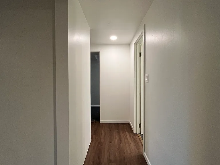 848 1/2 NE 86th St #848 — Photo 14