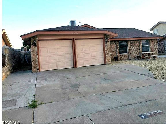 4th image of 2226 Robert Wynn St