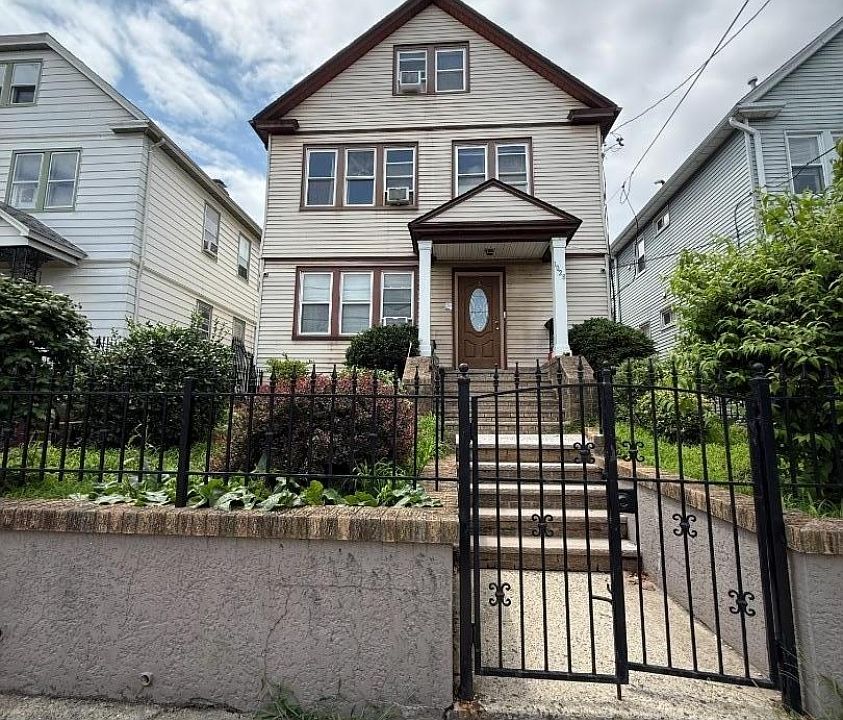1st image of 1028 Sheridan Ave