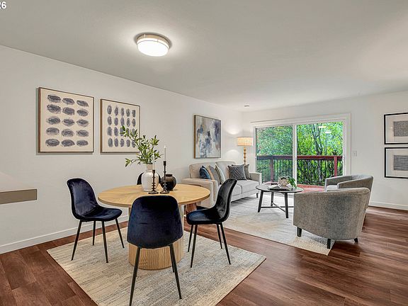 3rd image of 23925 NE Treehill Dr