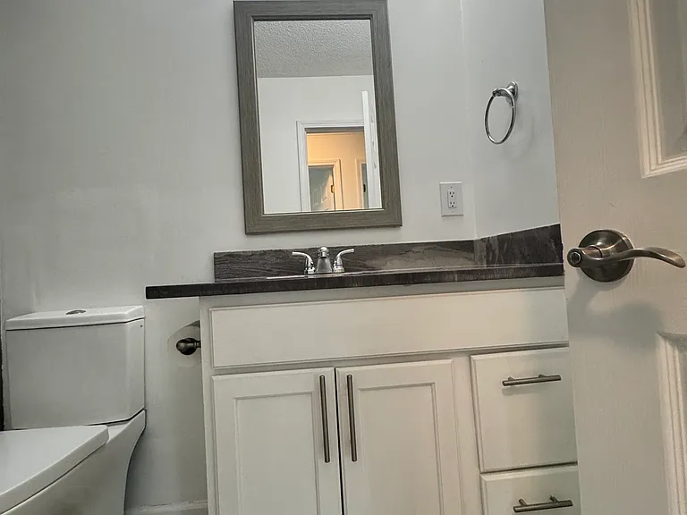 8108 Ridgefield Rd — Photo 16