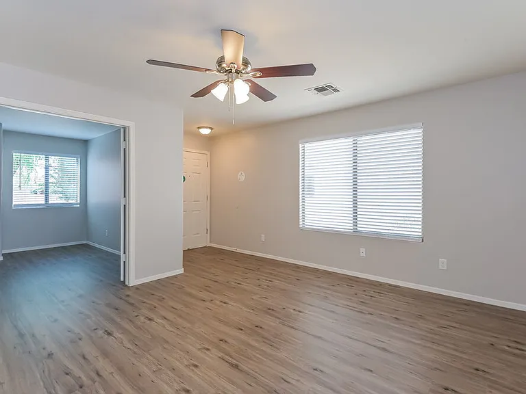 18461 S Copper Point Dr — Photo 4