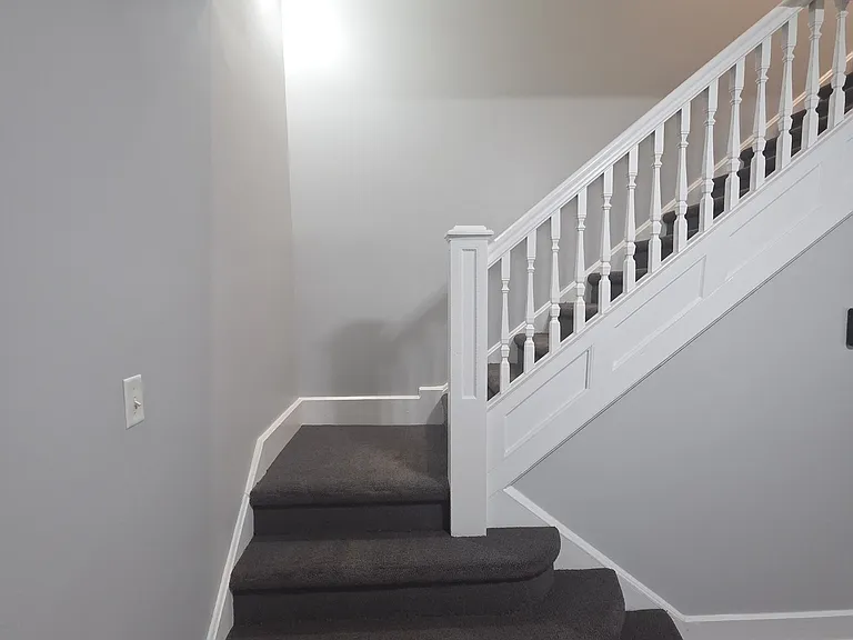 3621 N Kenwood Ave — Photo 14