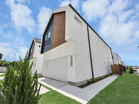 2nd image of 4011 Boho Ln