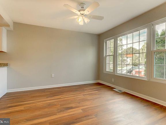 4th image of 6047 Bonnie Bern Ct