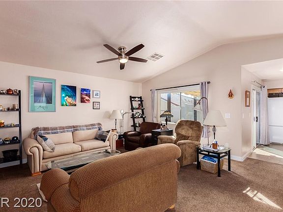 3rd image of 5366 Golden Barrel Ave