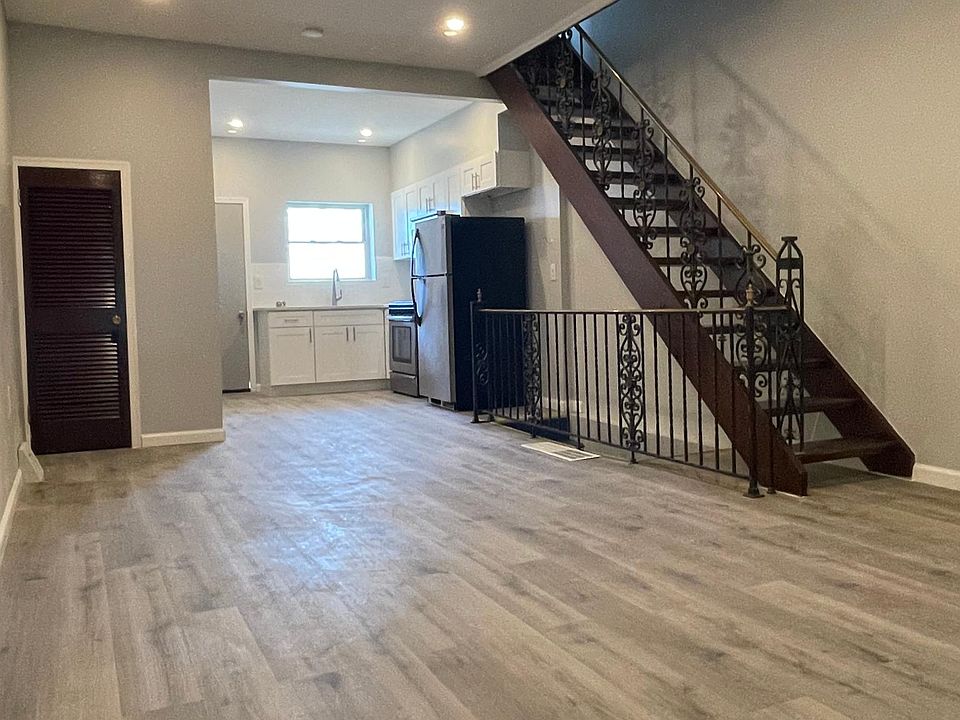 1st image of 2639 S Juniper St