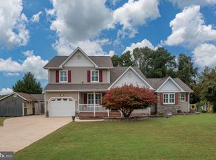 95 Potomac Ln, Colonial Beach, VA 22443