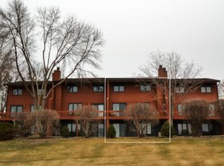 555 Locust St S, Prescott, WI 54021