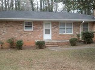 156 Russell Cir, Newnan, GA 30263
