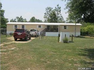 8935 Merlin Dr, Youngstown, FL 32466