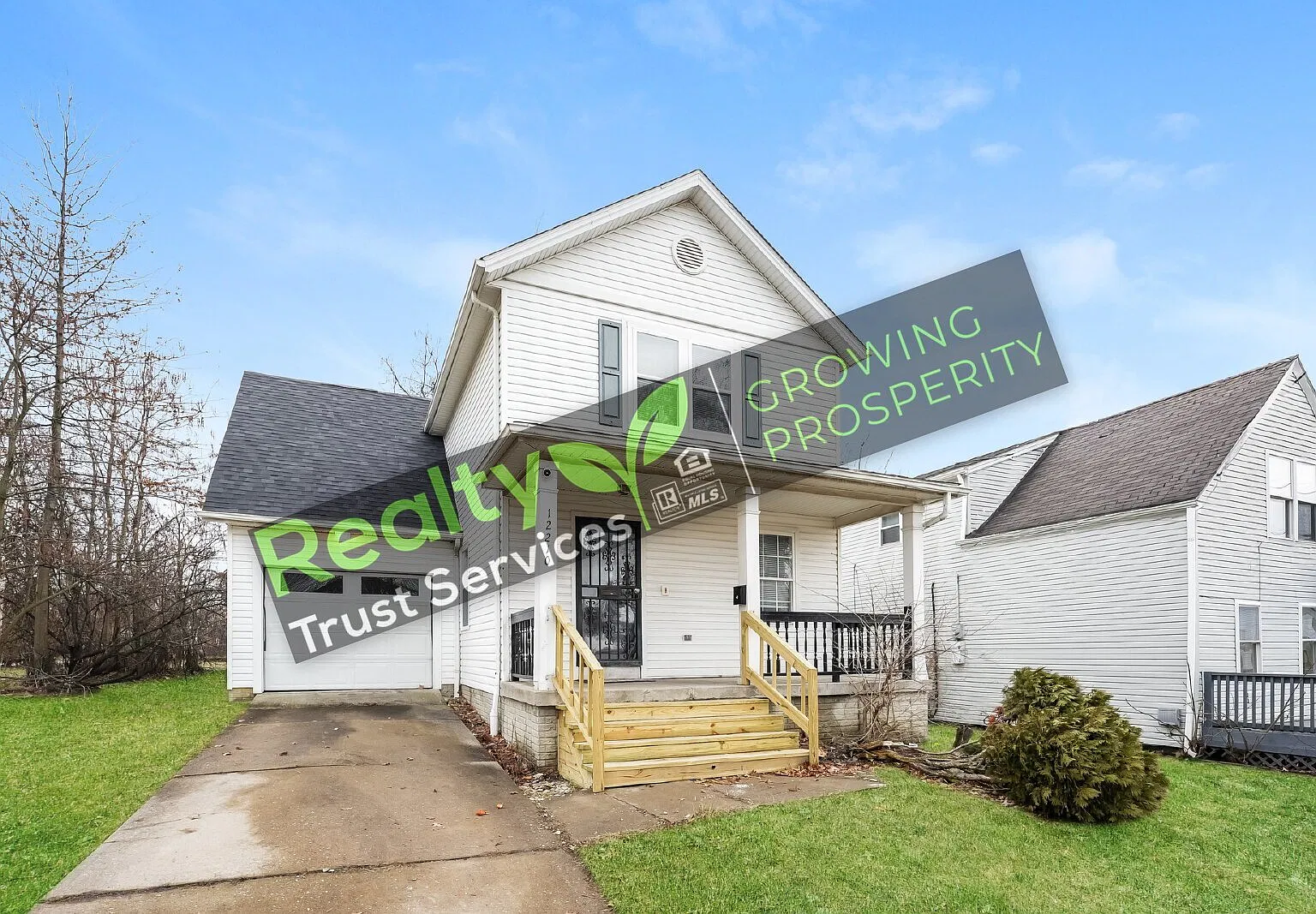 12210 Oakland Ave Cleveland OH 44106 - 12210 Oakland Ave, Cleveland — Photo 1