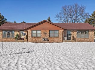 1371 E Newell St, White Cloud, MI 49349