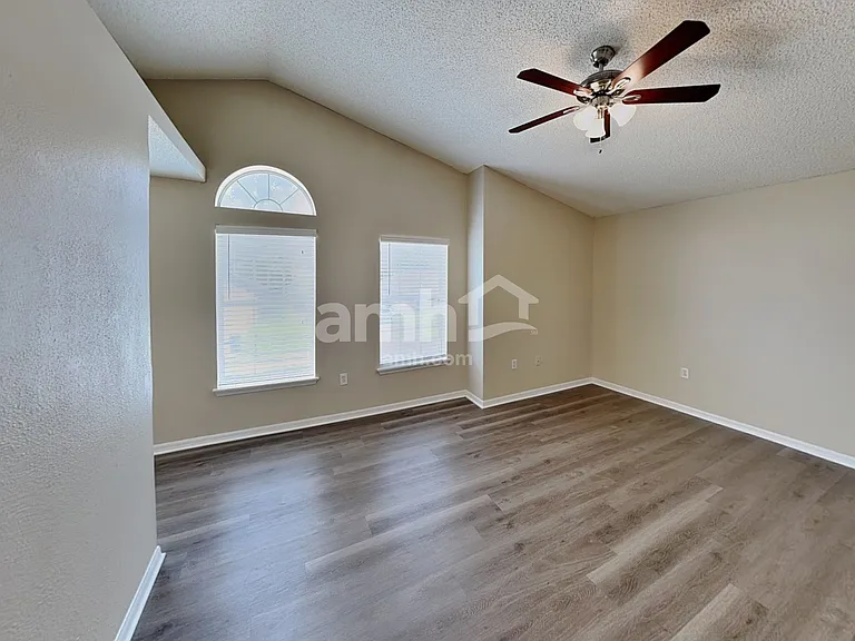 3463 Talisman Dr — Photo 11