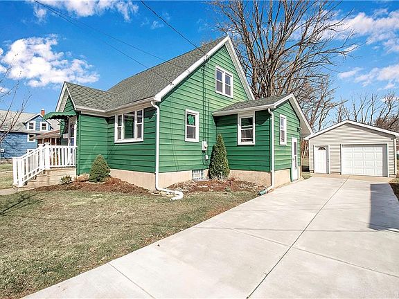 4th image of 63 Hagen Ave