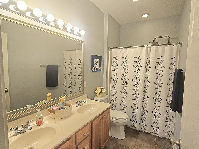 153 Sugar Plum Ln — Photo 23