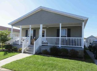 8 Lydian Dr, Williamstown, NJ 08094