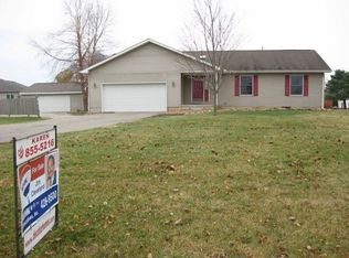 3519 Harryland Rd, Decatur, IL 62521