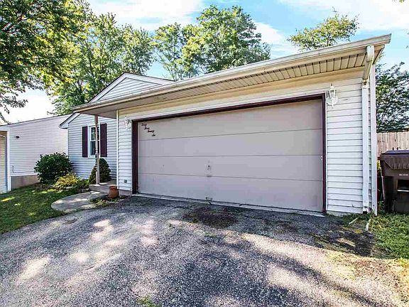 2nd image of 4326 W Rockwell Dr