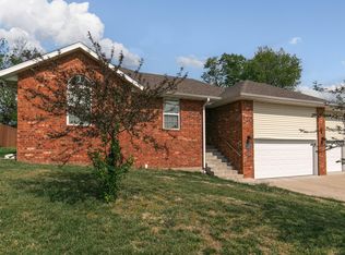 2006 N 26th St, Ozark, MO 65721