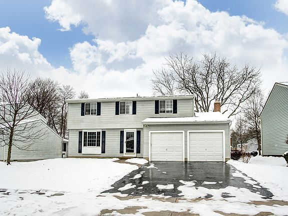 2nd image of 844 McDonell Dr