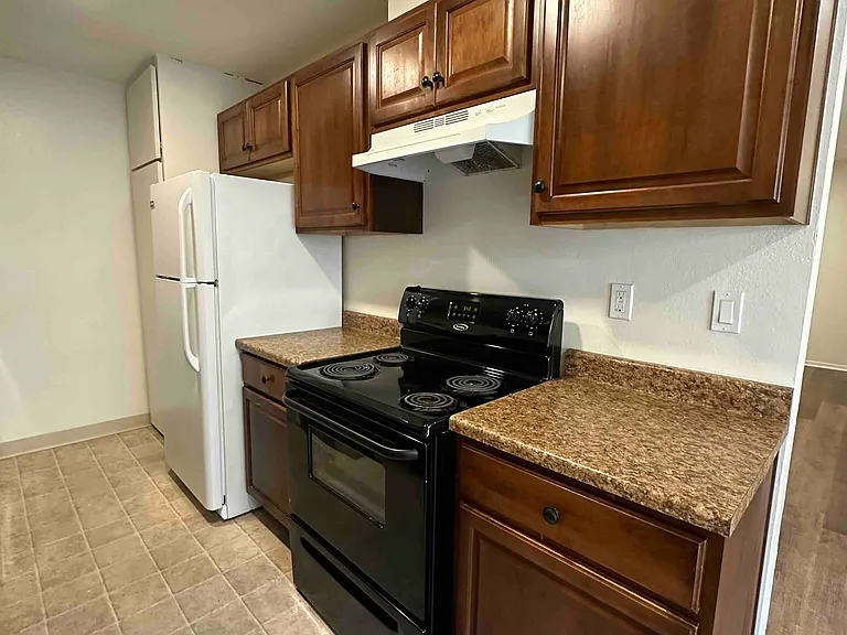 4234 Camino Ticino — Photo 3