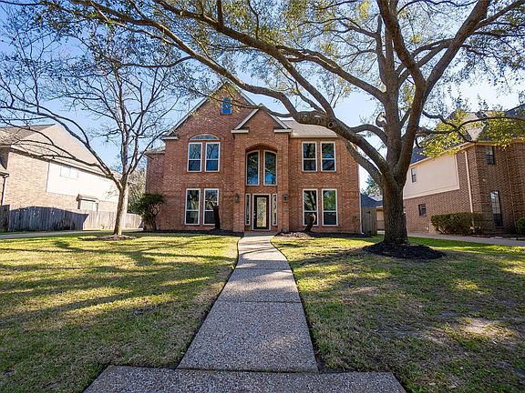 3rd image of 20703 Chadbury Park Dr