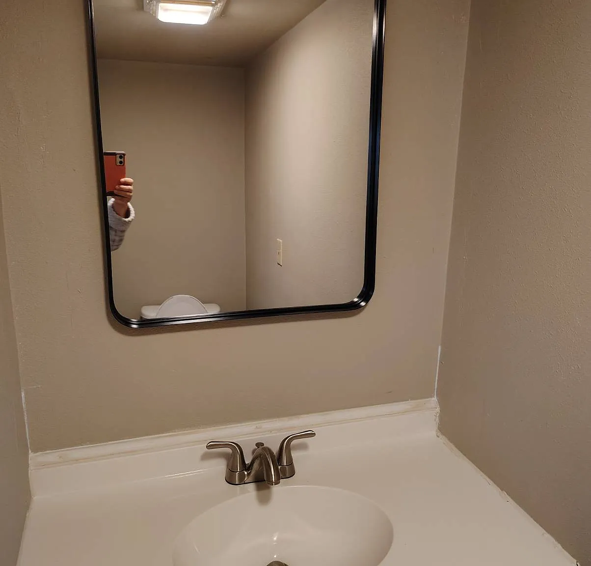 3 bed, 960 sqft, $1,100 — Photo 2