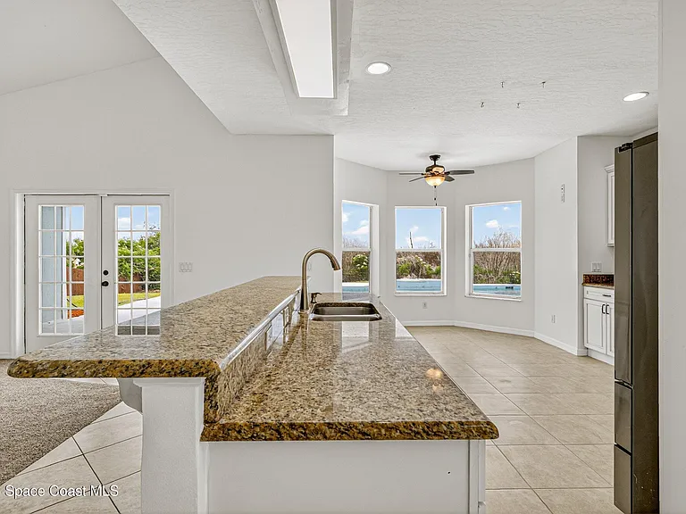 2240 Marsh Harbor Ave — Photo 25